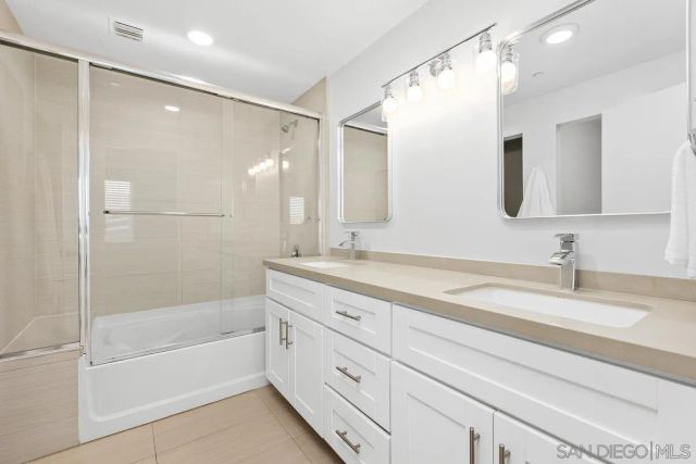 401 N Coast Hwy 210, Oceanside, CA 92054