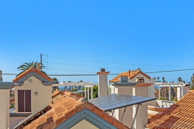 401 N Coast Hwy 210, Oceanside, CA 92054