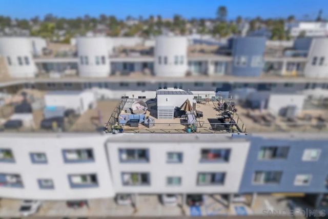 401 N Coast Hwy 210, Oceanside, CA 92054