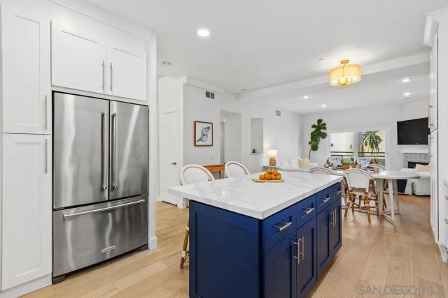 401 N Coast Hwy 210, Oceanside, CA 92054