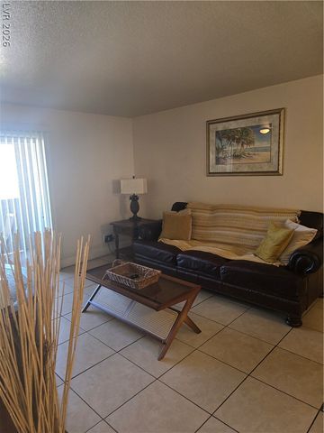 4200 South Valley View Boulevard 2117, Las Vegas, NV 89103