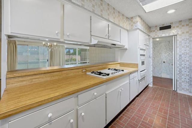 36990 Ferber Drive, Rancho Mirage, CA 92270