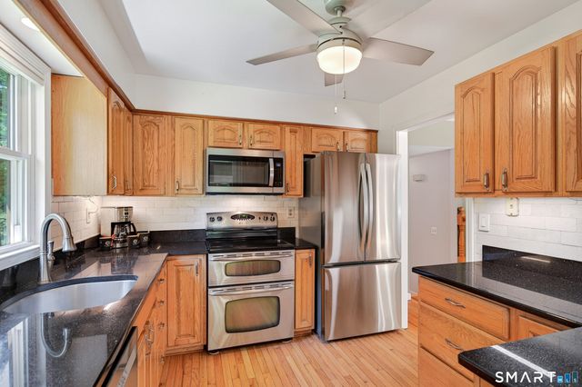 34 Dick Finn Road, New Fairfield, CT 06812