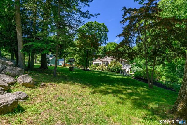 34 Dick Finn Road, New Fairfield, CT 06812