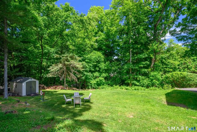 34 Dick Finn Road, New Fairfield, CT 06812