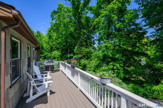 34 Dick Finn Road, New Fairfield, CT 06812
