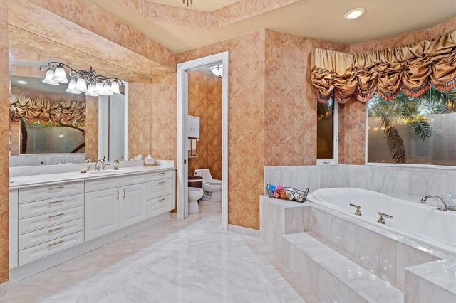 3060 Paddock Road, Weston, FL 33331