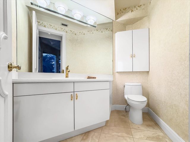 3060 Paddock Road, Weston, FL 33331