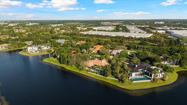 3060 Paddock Road, Weston, FL 33331