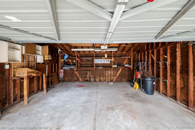 3110 N Connecticut Avenue, Royal Oak, MI 48073