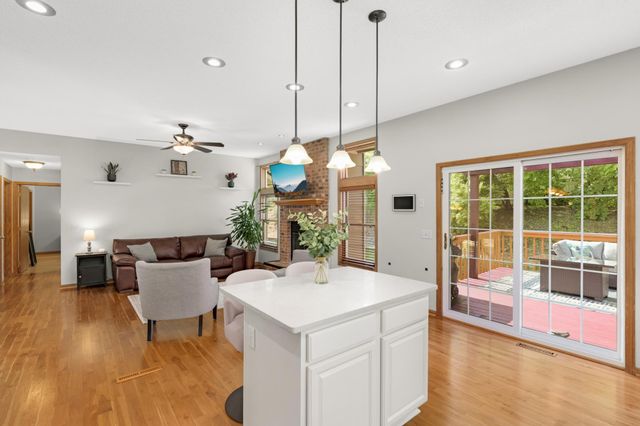 12769 Diamond Path, Apple Valley, MN 55124