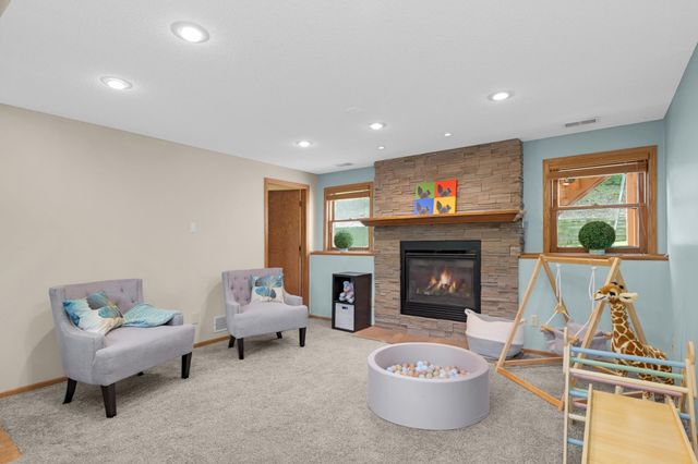 12769 Diamond Path, Apple Valley, MN 55124