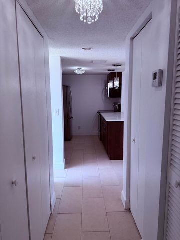 6347 LA COSTA Drive B, Boca Raton, FL 33433