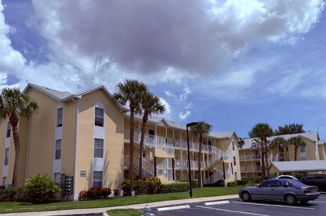 6347 LA COSTA Drive B, Boca Raton, FL 33433