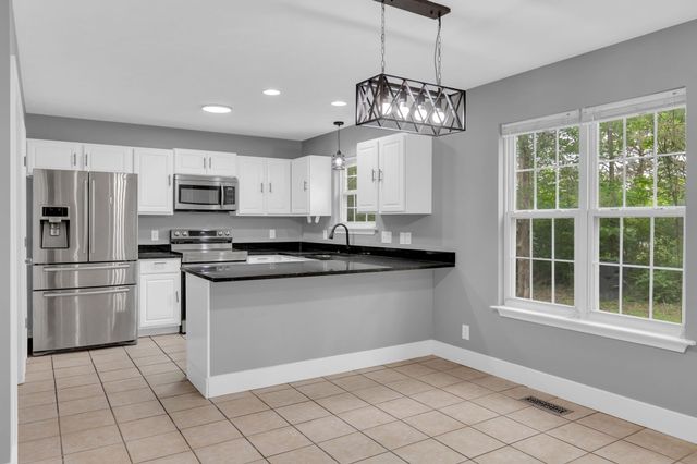 121 Buena Vista Ct, Nashville, TN 37218