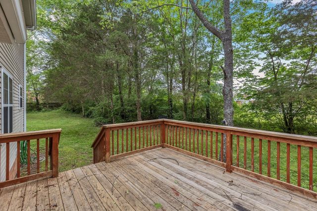 121 Buena Vista Ct, Nashville, TN 37218