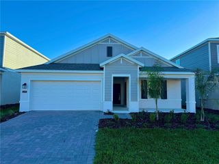 2693 ARMSTRONG AVENUE B, Clermont, FL 34714
