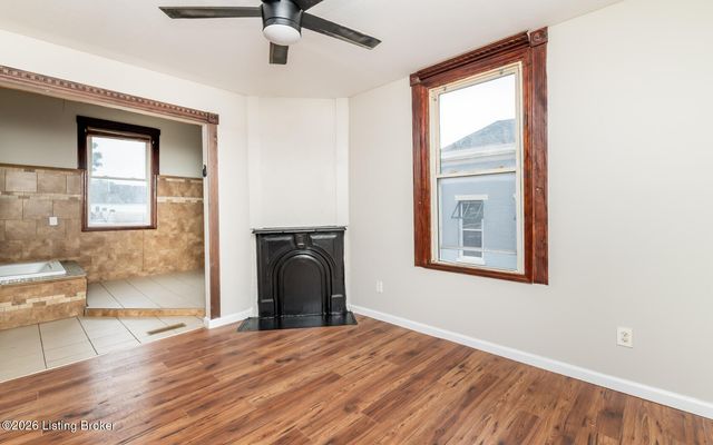 2007 Bank St, Louisville, KY 40203