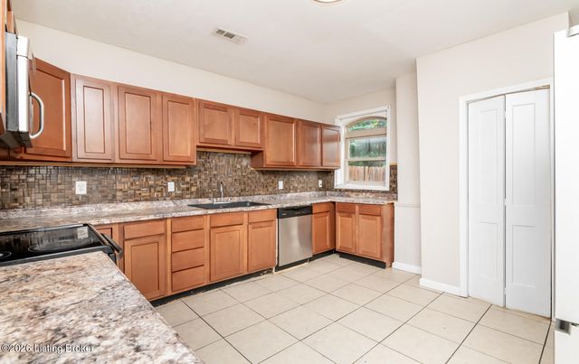 2007 Bank St, Louisville, KY 40203