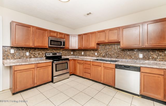 2007 Bank St, Louisville, KY 40203