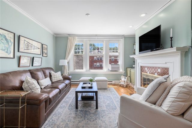 234 President Avenue 4, Providence, RI 02906