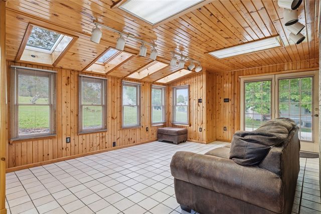 6 Milbeck Drive, N Franklin Twp, PA 15301
