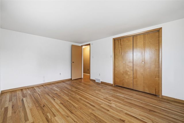6 Milbeck Drive, N Franklin Twp, PA 15301