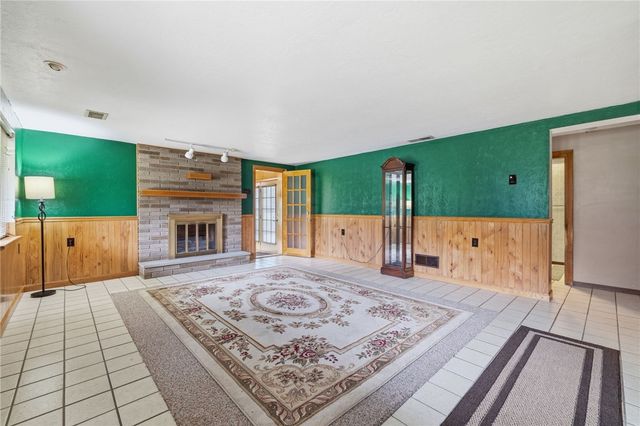 6 Milbeck Drive, N Franklin Twp, PA 15301