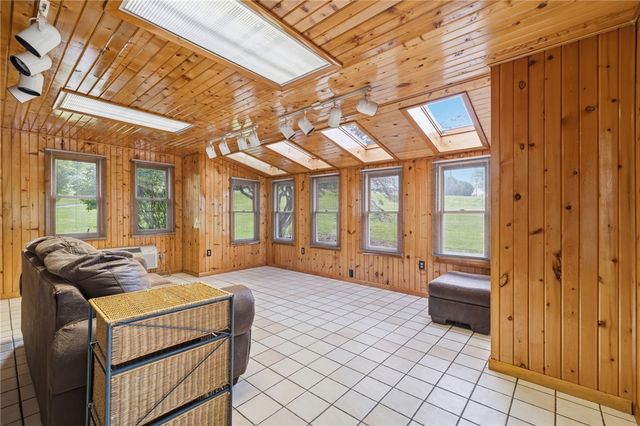 6 Milbeck Drive, N Franklin Twp, PA 15301