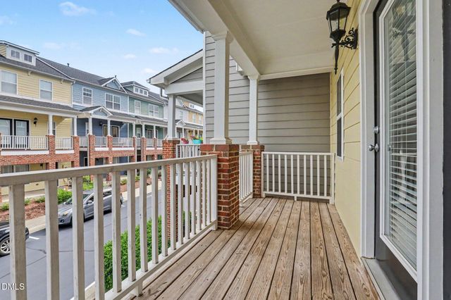 311 Kinellan Lane, Cary, NC 27519