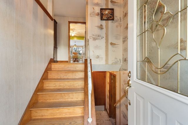 100 Fairwood Dr, Pembroke, MA 02359