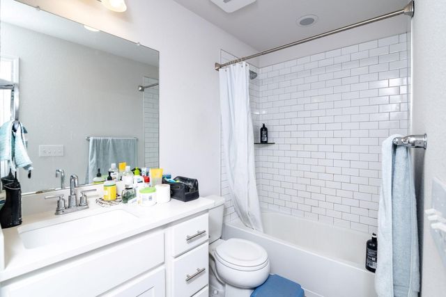 5300 Mulberry Grove LN, Austin, TX 78723