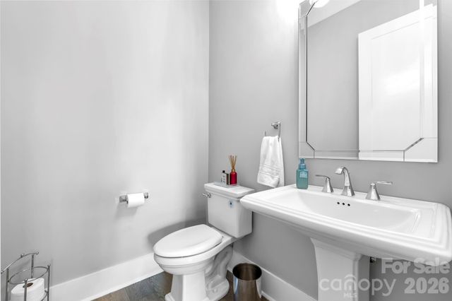 8721 Armstrong Park Drive, Charlotte, NC 28277