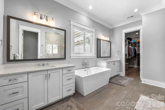 8721 Armstrong Park Drive, Charlotte, NC 28277