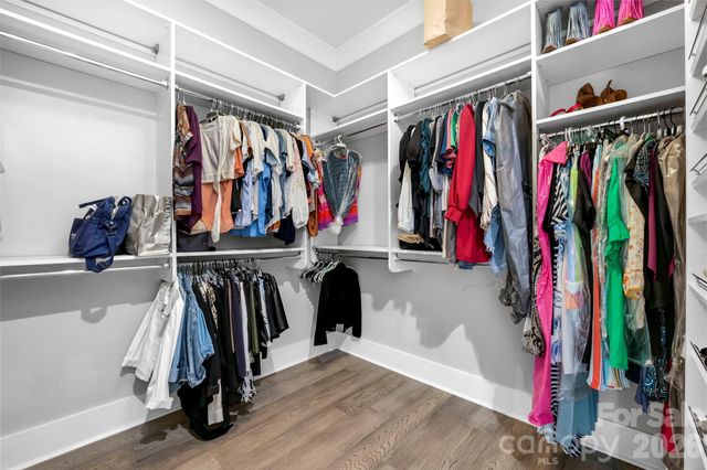 8721 Armstrong Park Drive, Charlotte, NC 28277