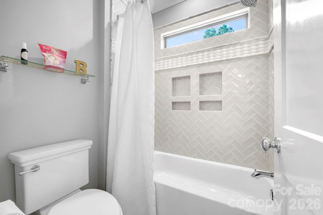 8721 Armstrong Park Drive, Charlotte, NC 28277