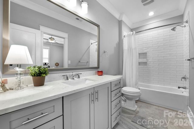 8721 Armstrong Park Drive, Charlotte, NC 28277