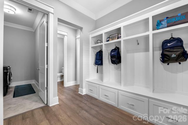 8721 Armstrong Park Drive, Charlotte, NC 28277