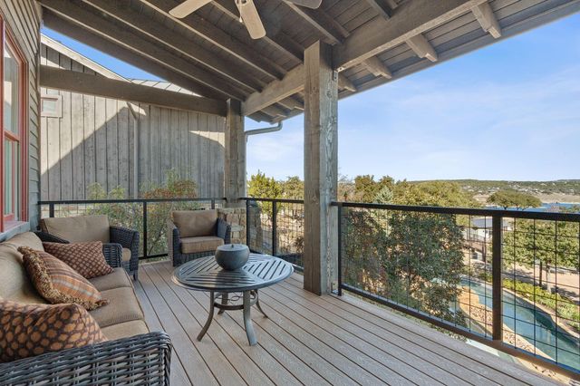 2208 Seabiscuit CV 133, Spicewood, TX 78669