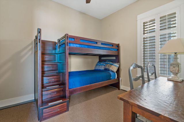 2208 Seabiscuit CV 133, Spicewood, TX 78669