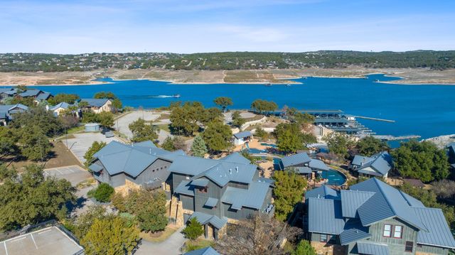 2208 Seabiscuit CV 133, Spicewood, TX 78669