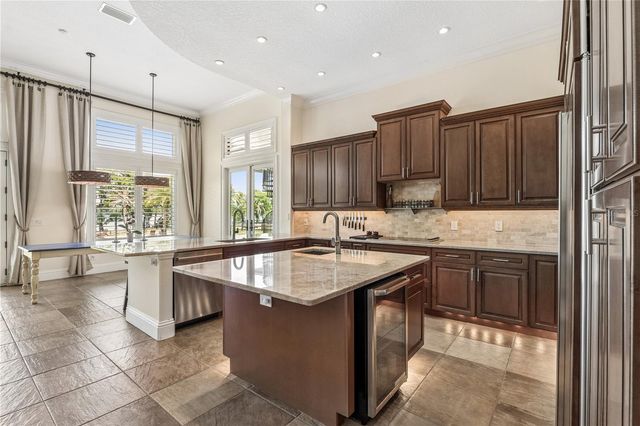 746 LAKE MILLS ROAD, Oviedo, FL 32766