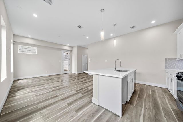 7522 Sandle Street, Houston, TX 77088