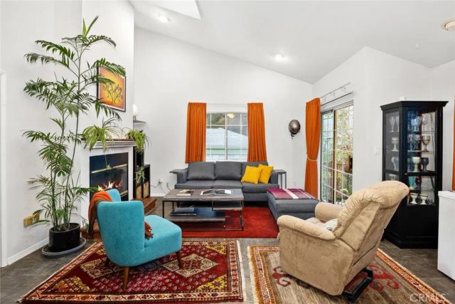 2966 Piedmont, La Crescenta, CA 91214