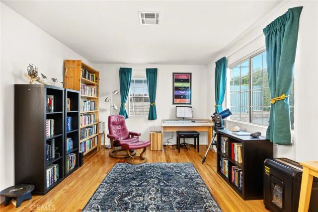 2966 Piedmont, La Crescenta, CA 91214