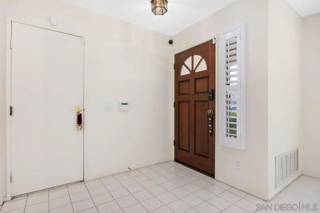 3680 Caminito Cielo Del Mar, San Diego, CA 92130