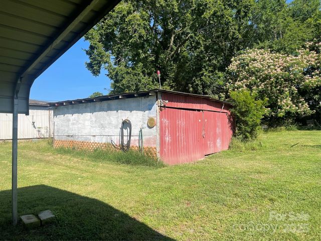 408 Moose Street, Albemarle, NC 28001