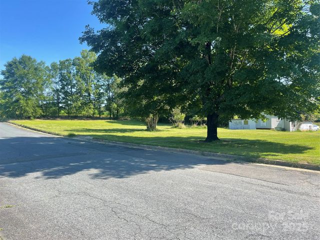 408 Moose Street, Albemarle, NC 28001