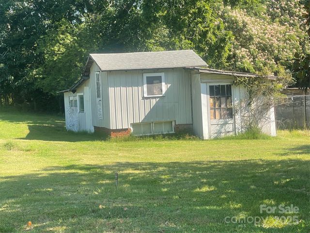 408 Moose Street, Albemarle, NC 28001