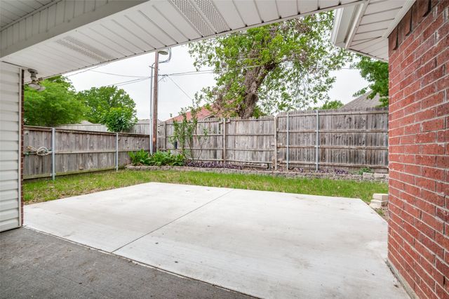 4818 Ashworth Court, Arlington, TX 76017
